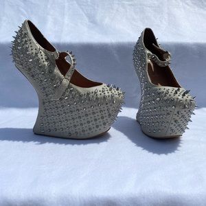 Jeffrey Campbell's Havana Last White Super Spikes Heel Less Heels